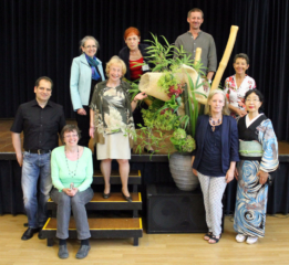 Ikebana-International Vienna beim Sommerfest der ÖJG in Baden 2015